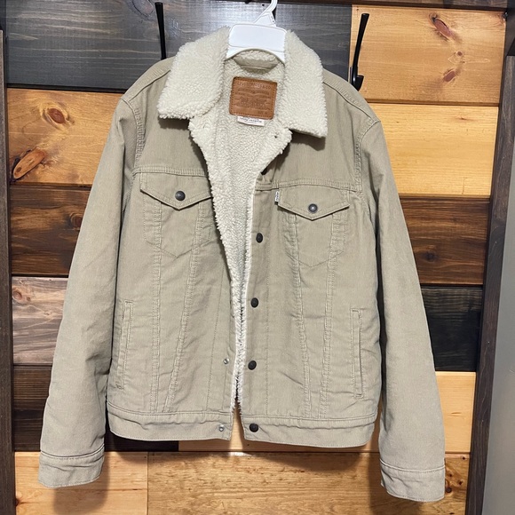 Corduroy/Sherpa jacket: Mens size Medium